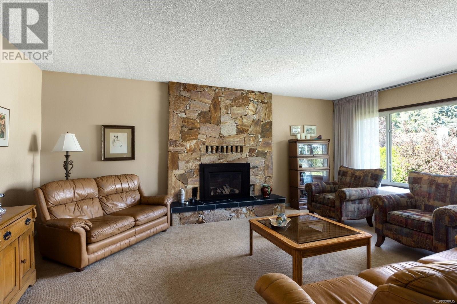 Property at 2077 Stelly's Cross Rd image 2