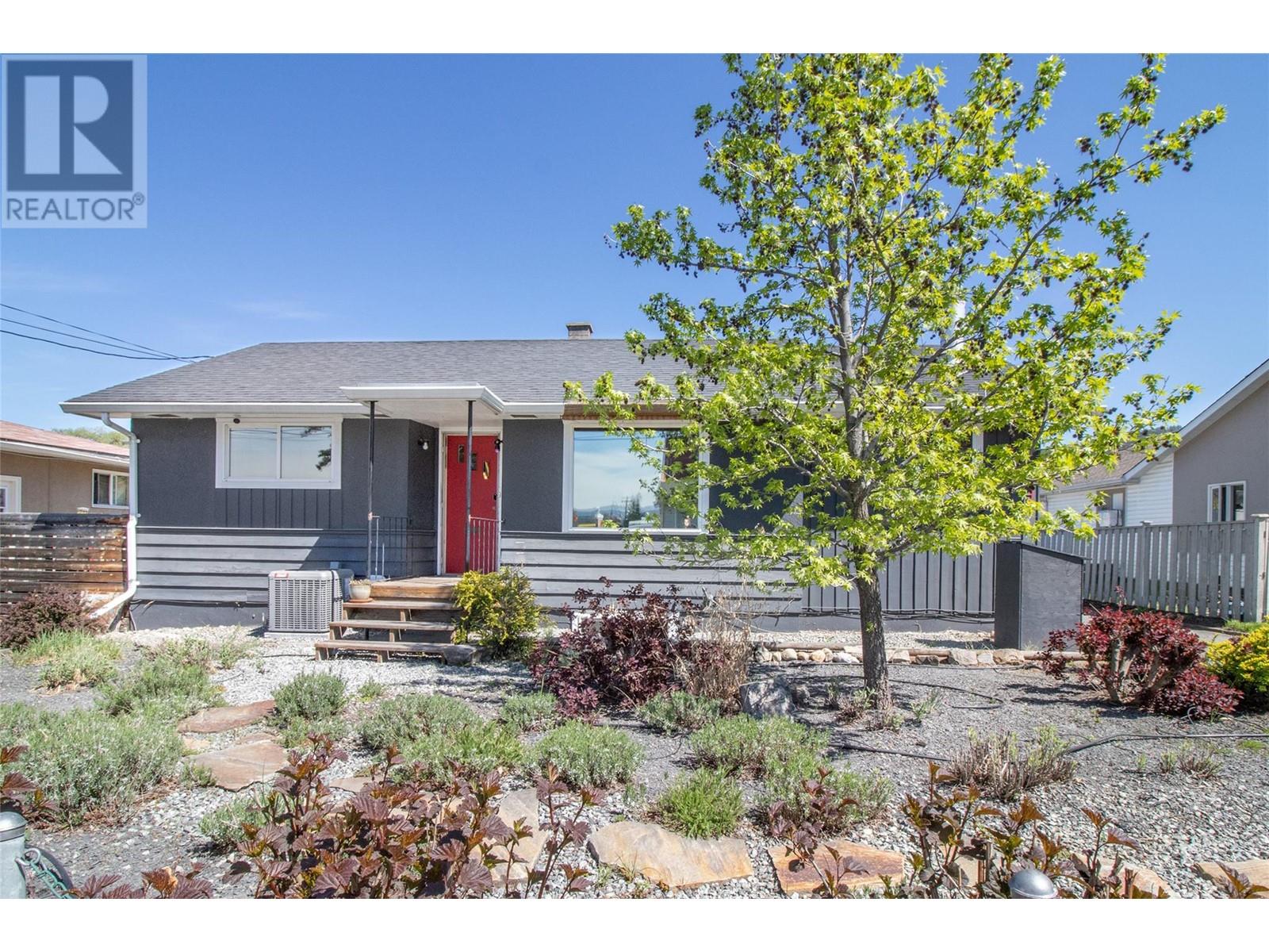 195 Sadler Road Kelowna, BC V1X2Y6_1