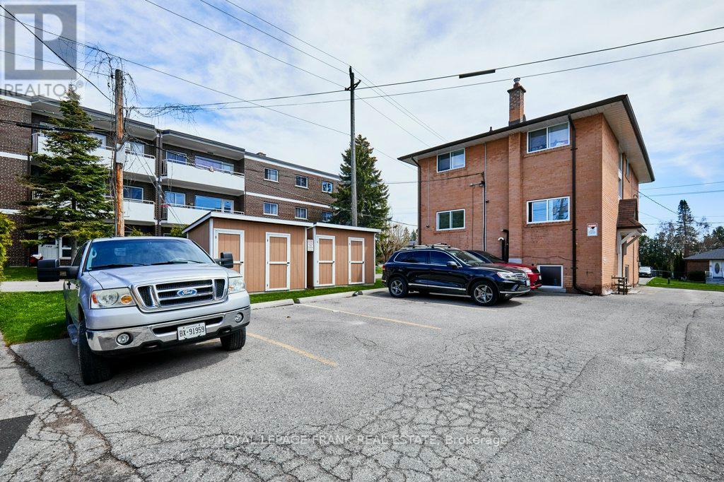 706 Dunlop Street W, Whitby, Ontario  L1N 1V5 - Photo 28 - E12131738