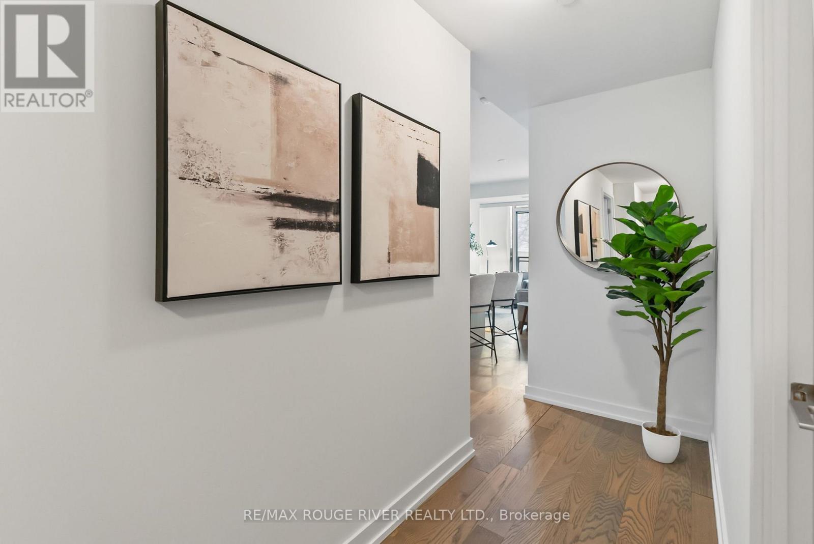 206 - 1350 Kingston Road, Toronto (Birchcliffe-Cliffside), Ontario  M1N 1P7 - Photo 4 - E12131787