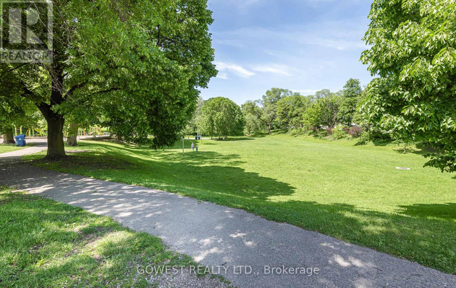 3 - 207 Oakmount Road, Toronto, Ontario  M6P 2N1 - Photo 26 - W12131401