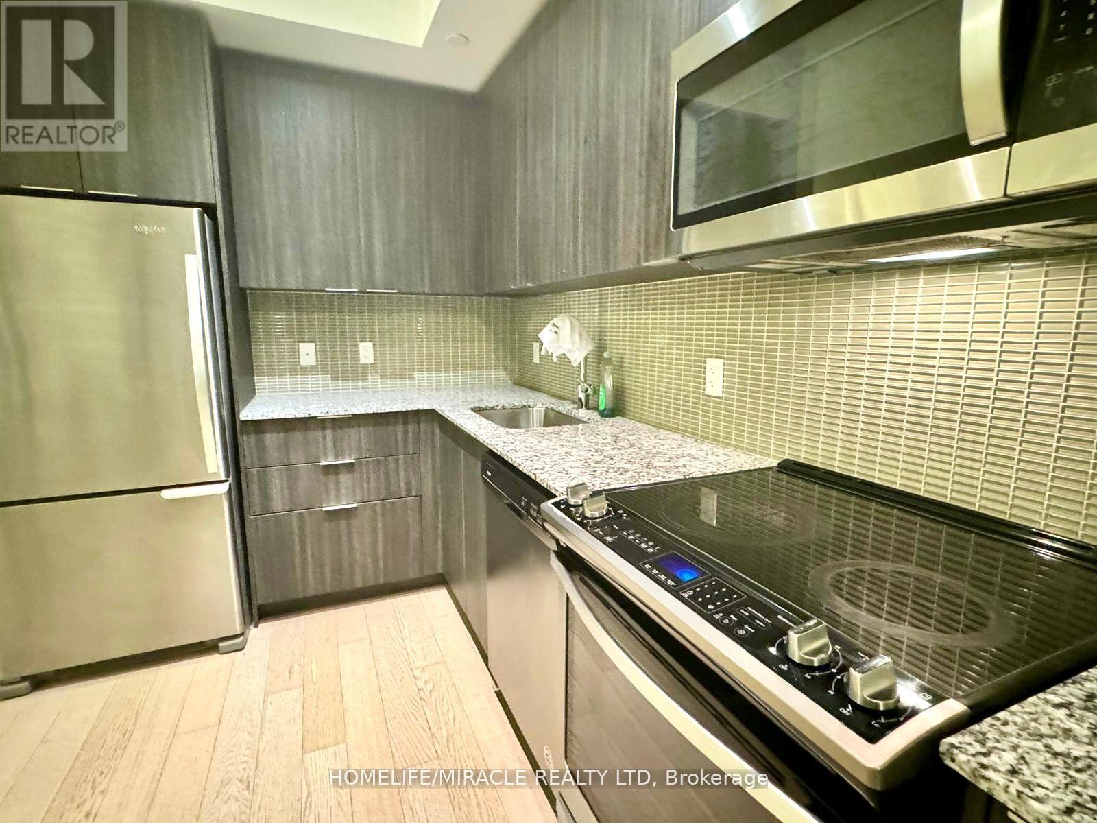 5901 - 30 Shore Breeze Dr Drive, Toronto, Ontario  M8V 1A1 - Photo 11 - W12131491