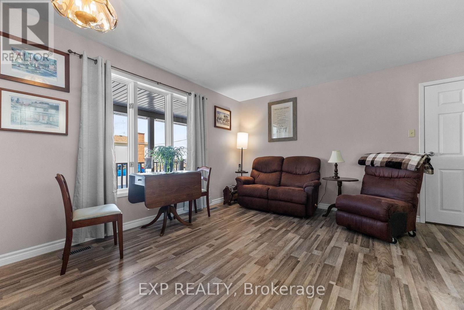 320 Francis Street, Renfrew, Ontario  K7V 4L7 - Photo 23 - X12131812