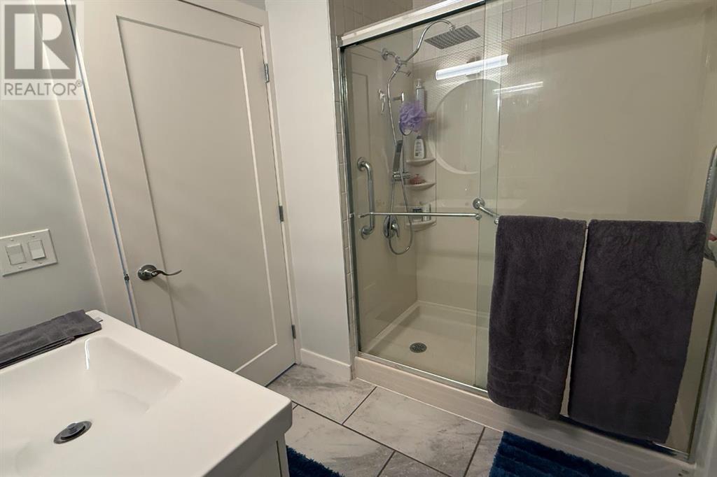 99 Woodglen Circle Sw, Calgary, Alberta  T2W 4J6 - Photo 20 - A2218875