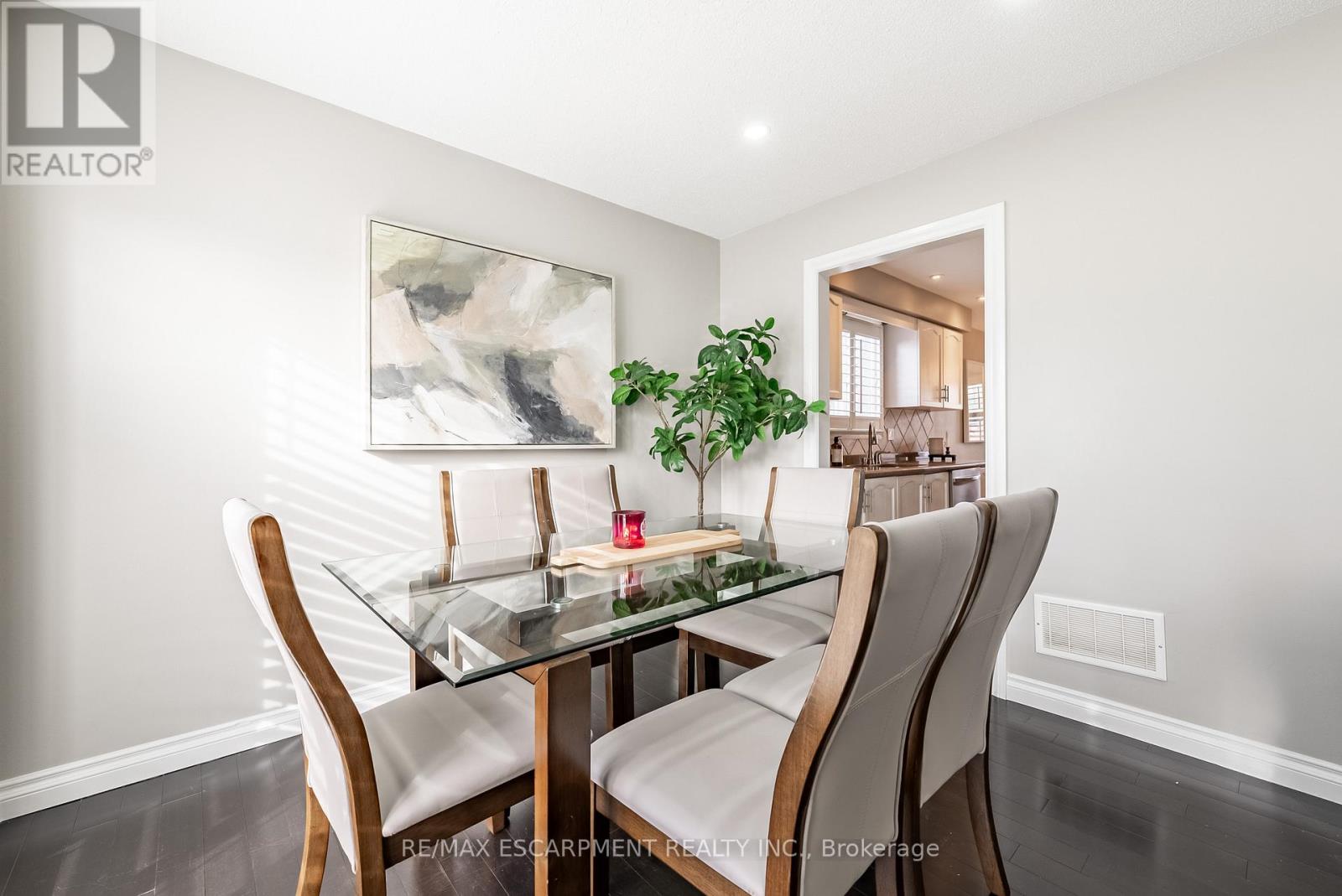 680 Rexford Drive, Hamilton, Ontario  L8W 3G1 - Photo 13 - X12131413