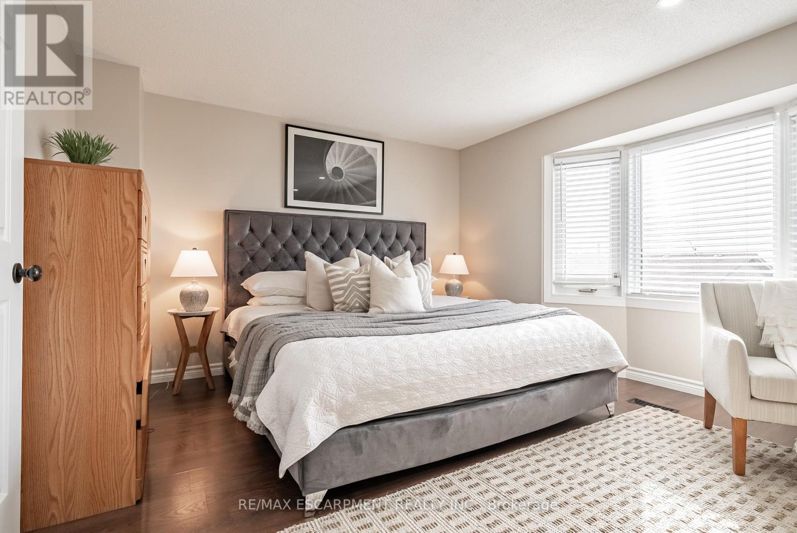 680 Rexford Drive, Hamilton, Ontario  L8W 3G1 - Photo 29 - X12131413