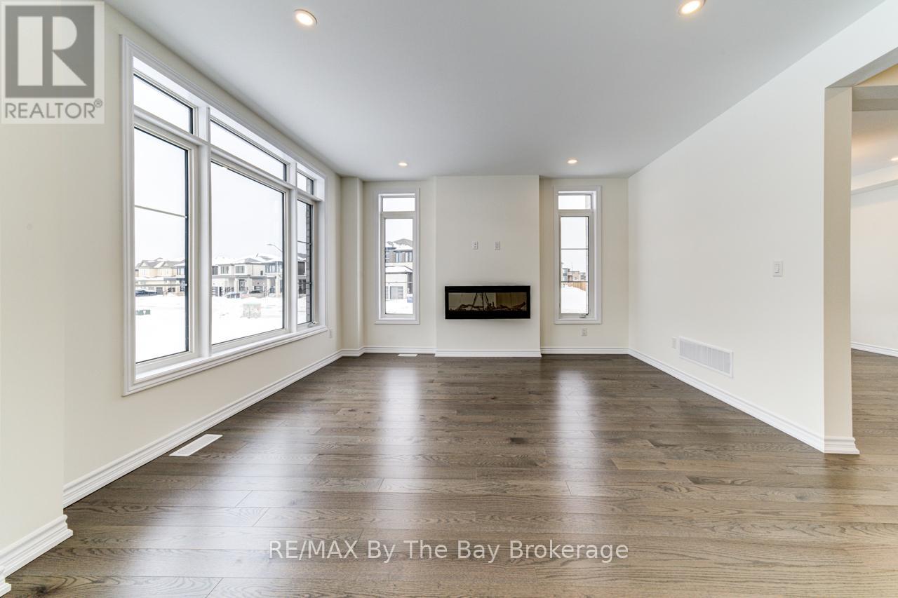 19 Sun Valley Avenue, Wasaga Beach, Ontario  L9Z 0N6 - Photo 19 - S12131746