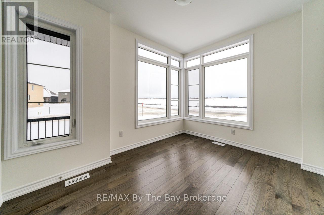 19 Sun Valley Avenue, Wasaga Beach, Ontario  L9Z 0N6 - Photo 22 - S12131746