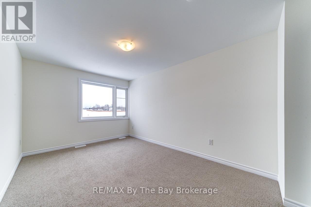 19 Sun Valley Avenue, Wasaga Beach, Ontario  L9Z 0N6 - Photo 24 - S12131746