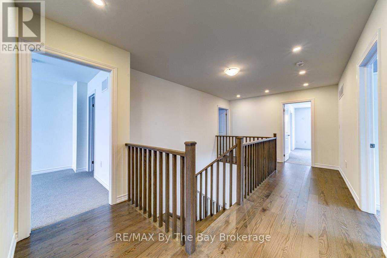 19 Sun Valley Avenue, Wasaga Beach, Ontario  L9Z 0N6 - Photo 38 - S12131746