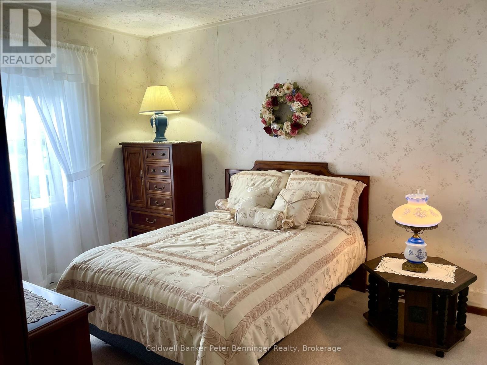 105 Mcgivern Street W, Brockton, Ontario  N0G 2V0 - Photo 16 - X12131692