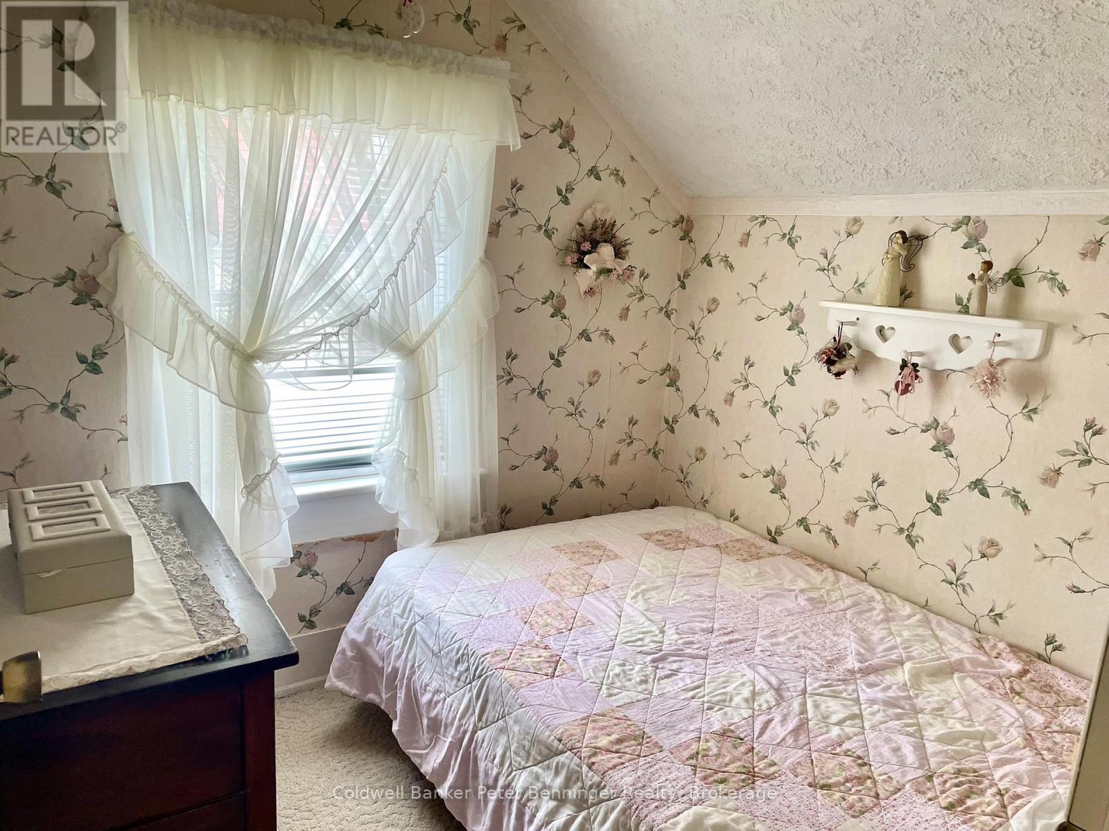 105 Mcgivern Street W, Brockton, Ontario  N0G 2V0 - Photo 27 - X12131692