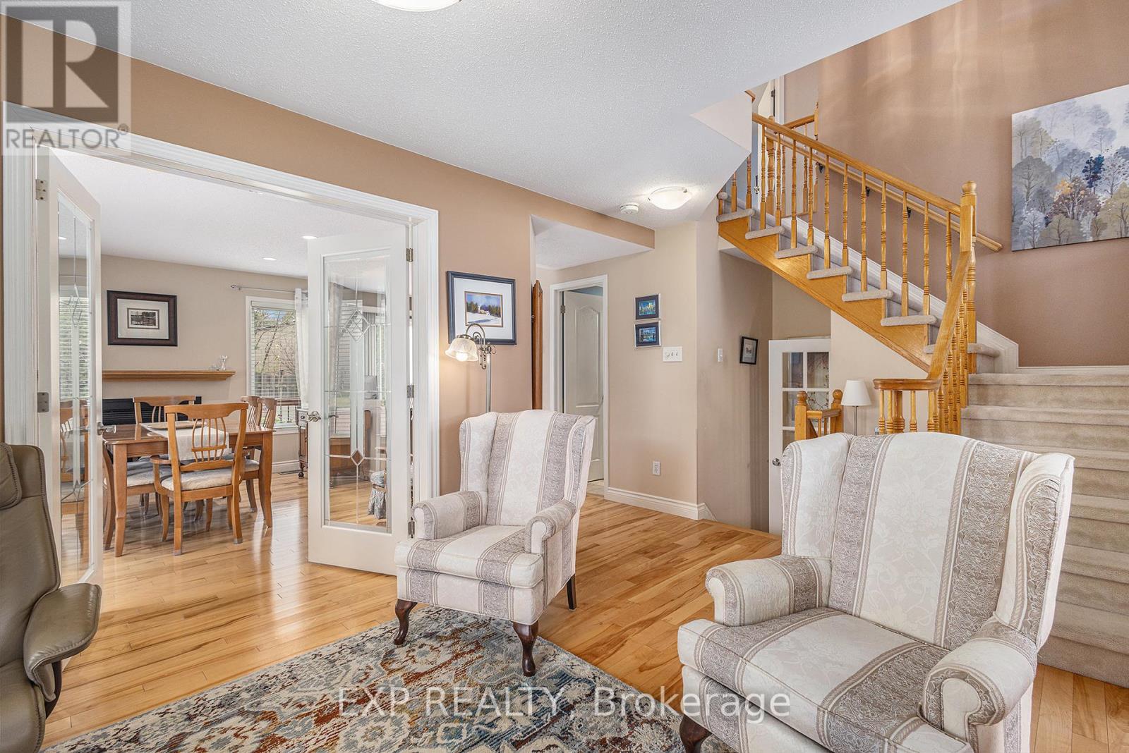 2 Rossan Street, Ottawa, Ontario  K2G 6R6 - Photo 11 - X12131649