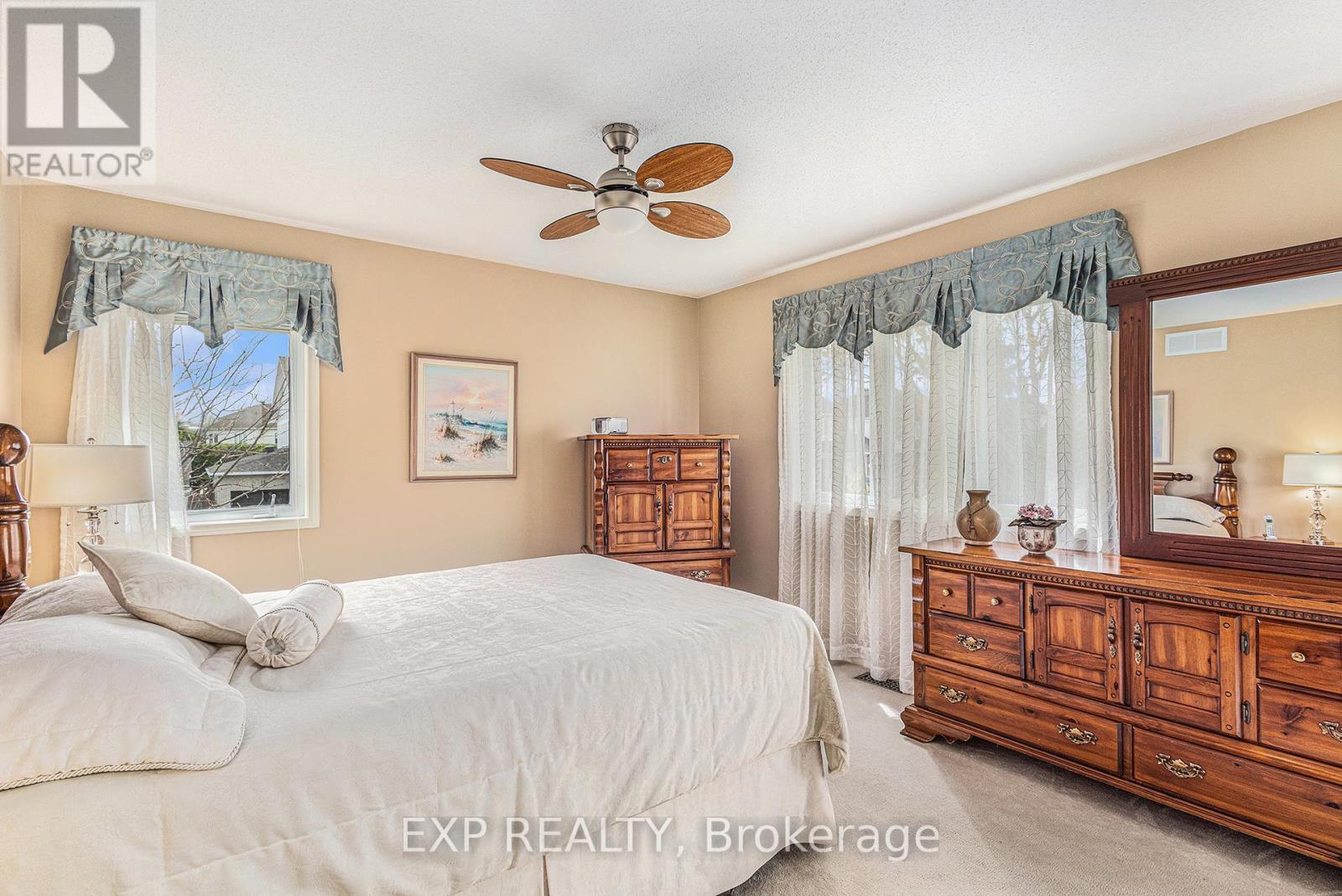 2 Rossan Street, Ottawa, Ontario  K2G 6R6 - Photo 23 - X12131649