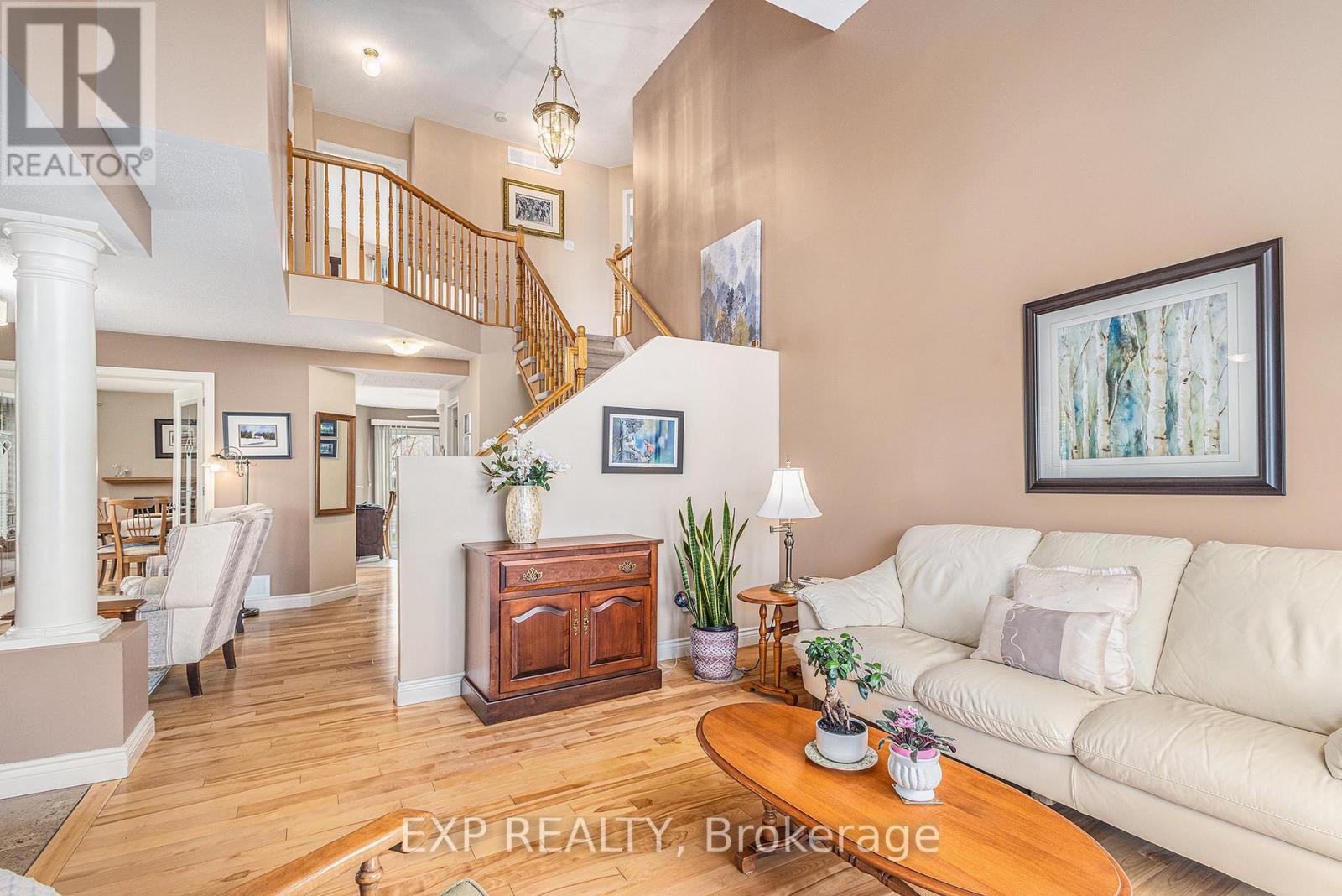 2 Rossan Street, Ottawa, Ontario  K2G 6R6 - Photo 8 - X12131649
