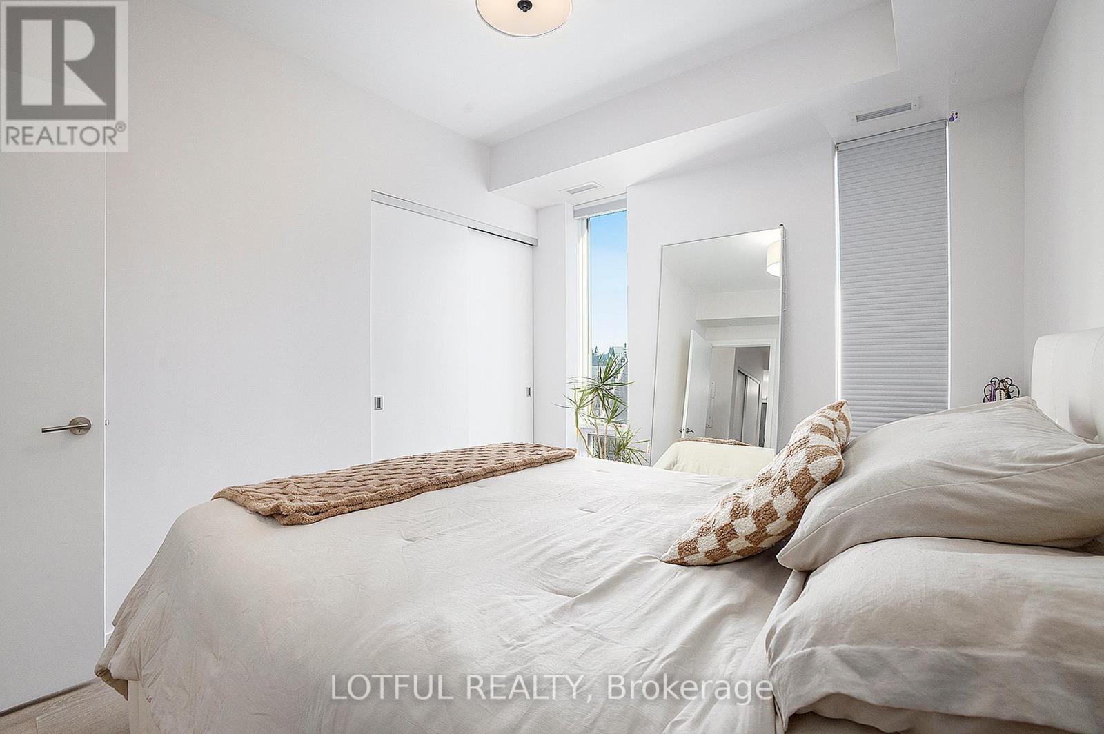 601 - 428 Sparks Street, Ottawa, Ontario  K1R 0B3 - Photo 14 - X12131731