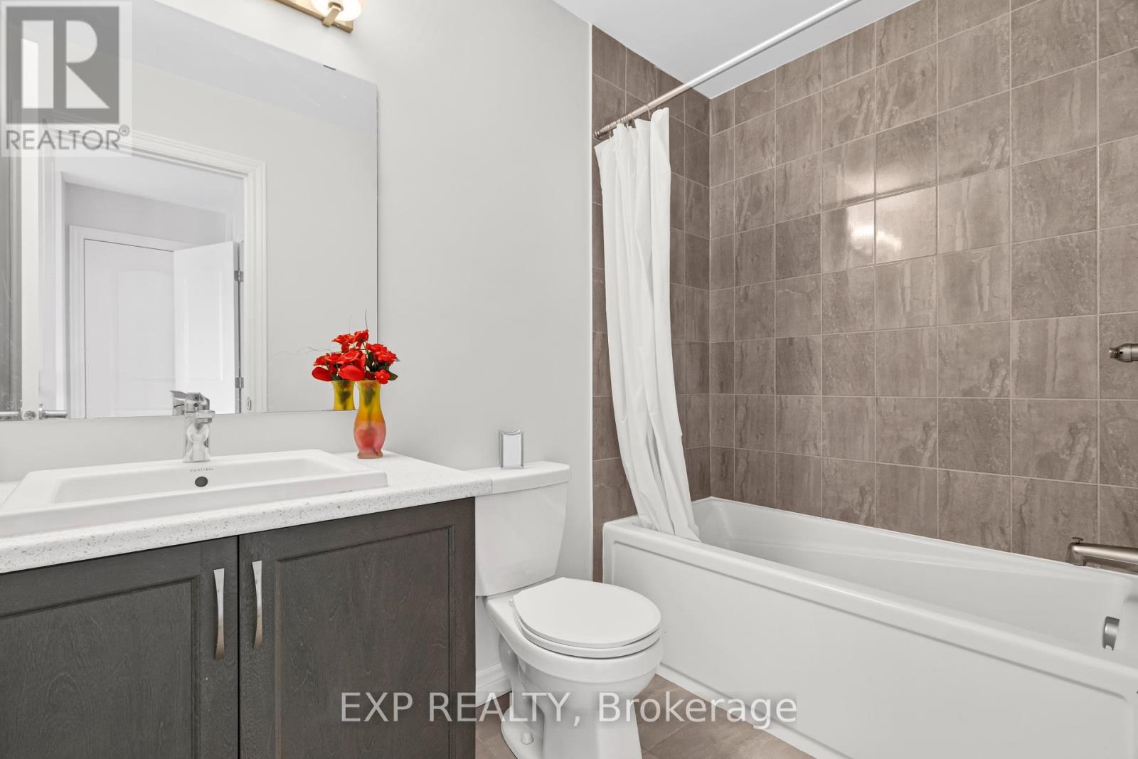 560 Flagstaff Drive, Ottawa, Ontario  K2J 6W1 - Photo 24 - X12131813