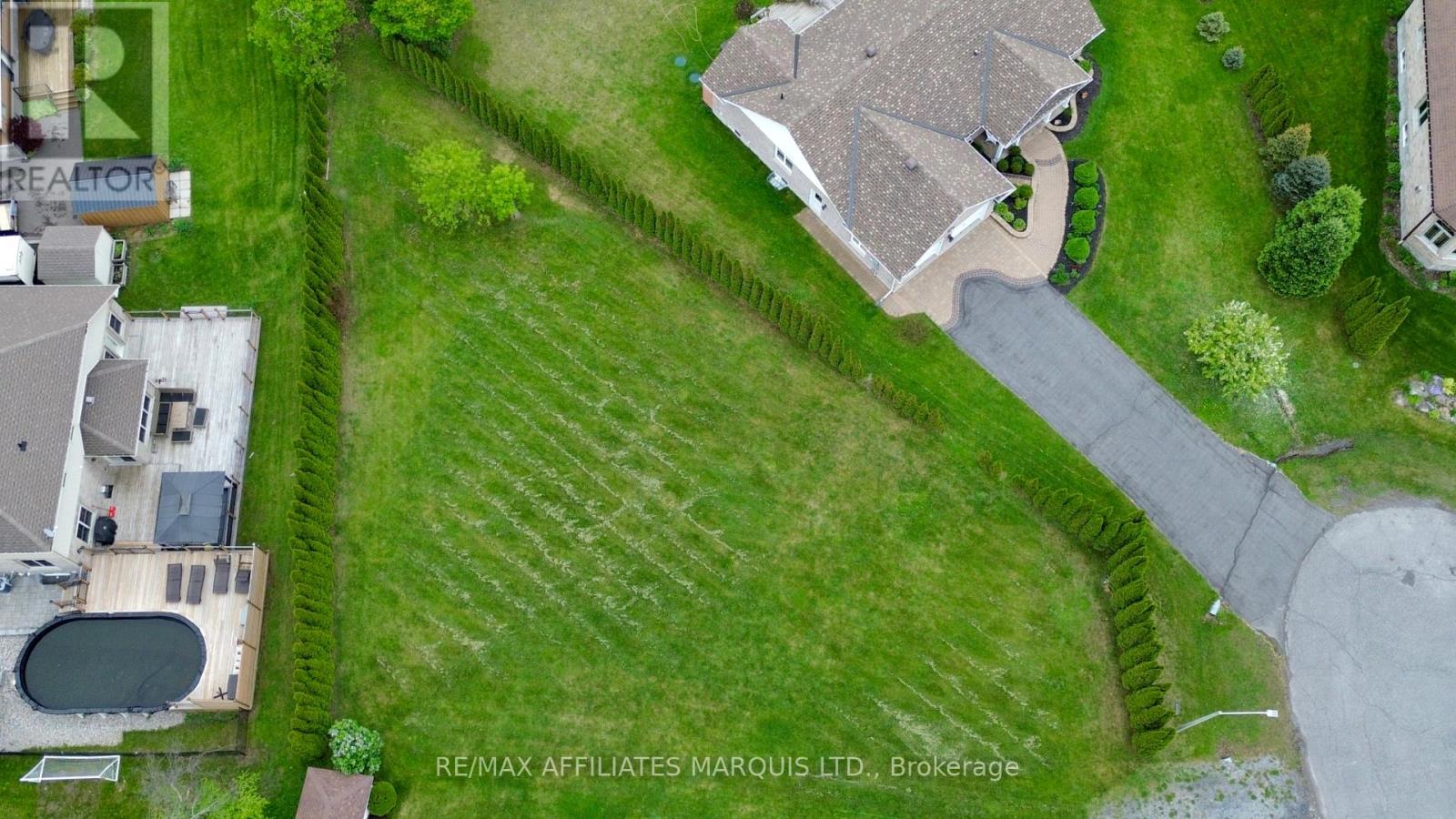 17 Penny Lane, South Stormont, Ontario  K0C 1P0 - Photo 6 - X12131772