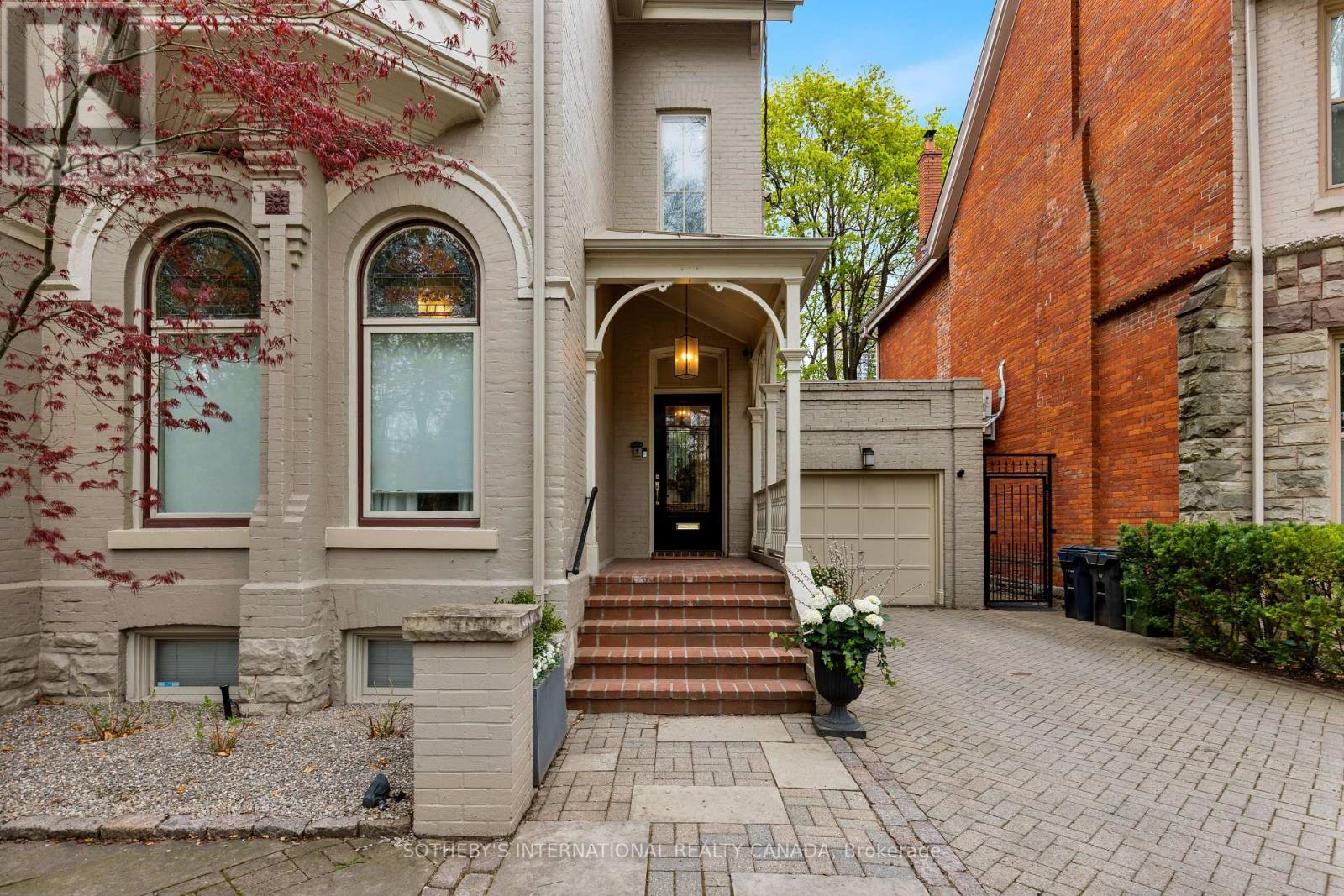 Property at 53 ELM AVENUE image 3
