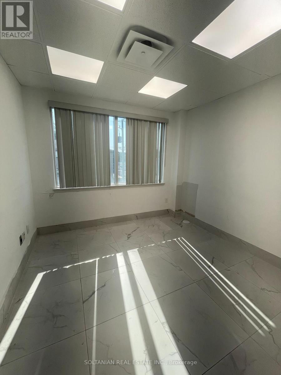 202 - 175 Willowdale Avenue, Toronto, Ontario  M2N 4Y9 - Photo 10 - C12131623