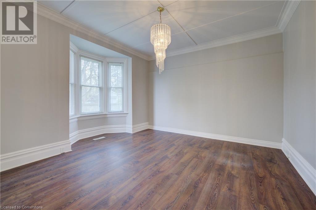 Property at 26 CHALMERS Street N image 5