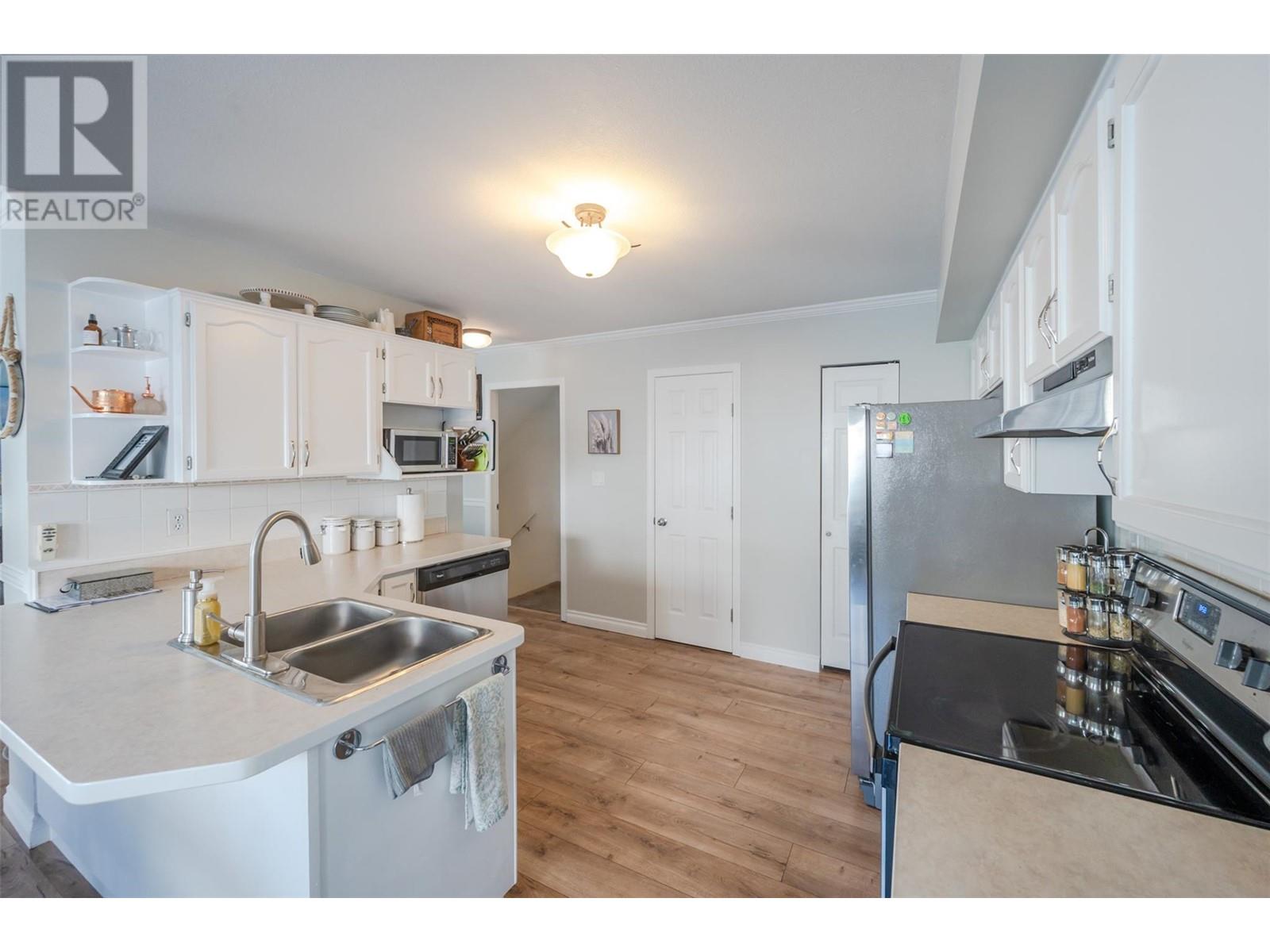 Property at 1458 Penticton Avenue Unit# 165 image 4