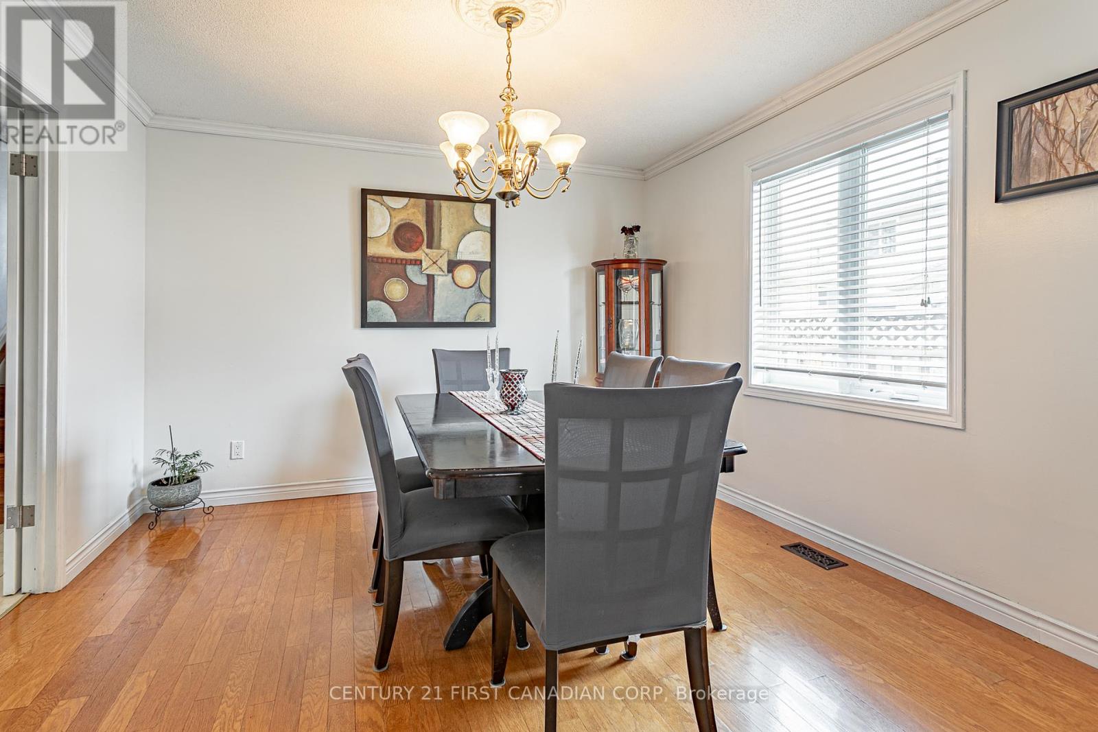 Photo 8 of 39 for 95 Josselyn Drive