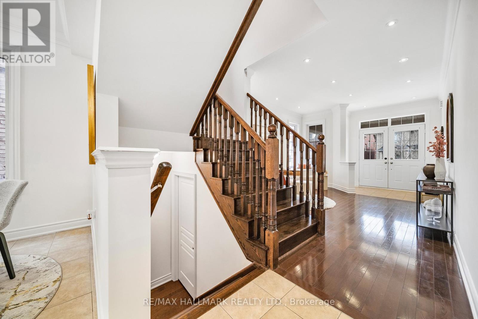 28 Kincardine Street, Vaughan (Kleinburg), Ontario  L4H 4H7 - Photo 9 - N12131544