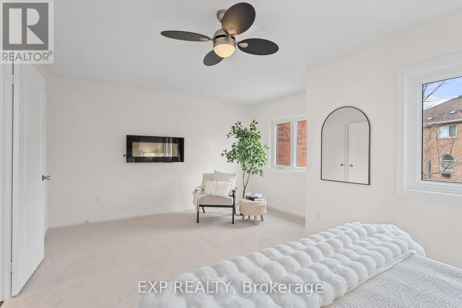 244 Denise Circle, Newmarket, Ontario  L3X 2J9 - Photo 20 - N12131593