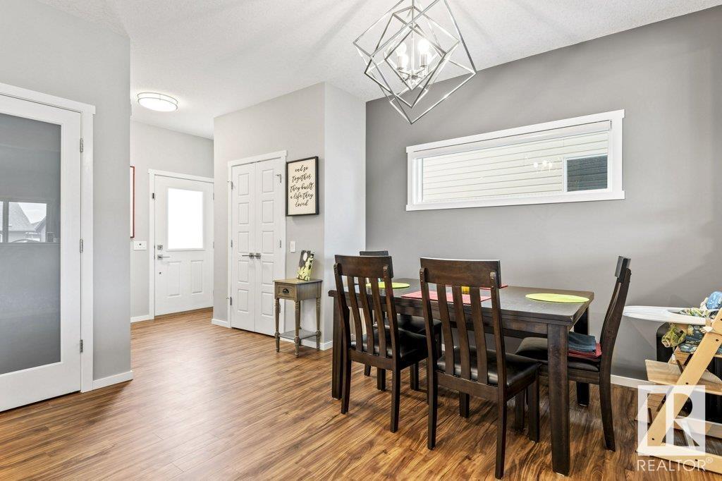 Property at 42 AMBLESIDE WY image 2