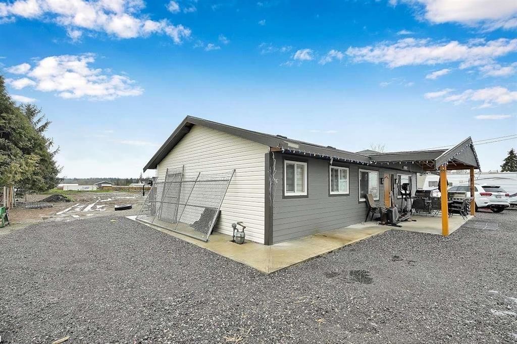 Property at 18044 40 AVENUE image 4