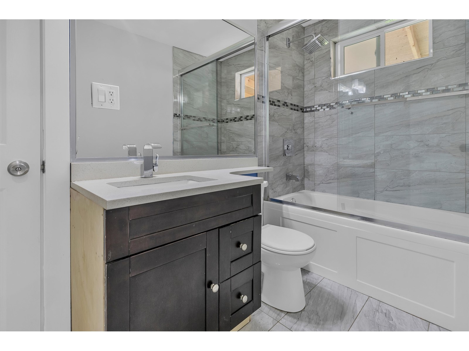 33983 Essendene Avenue, Abbotsford, British Columbia  V2S 2H9 - Photo 14 - R2998964