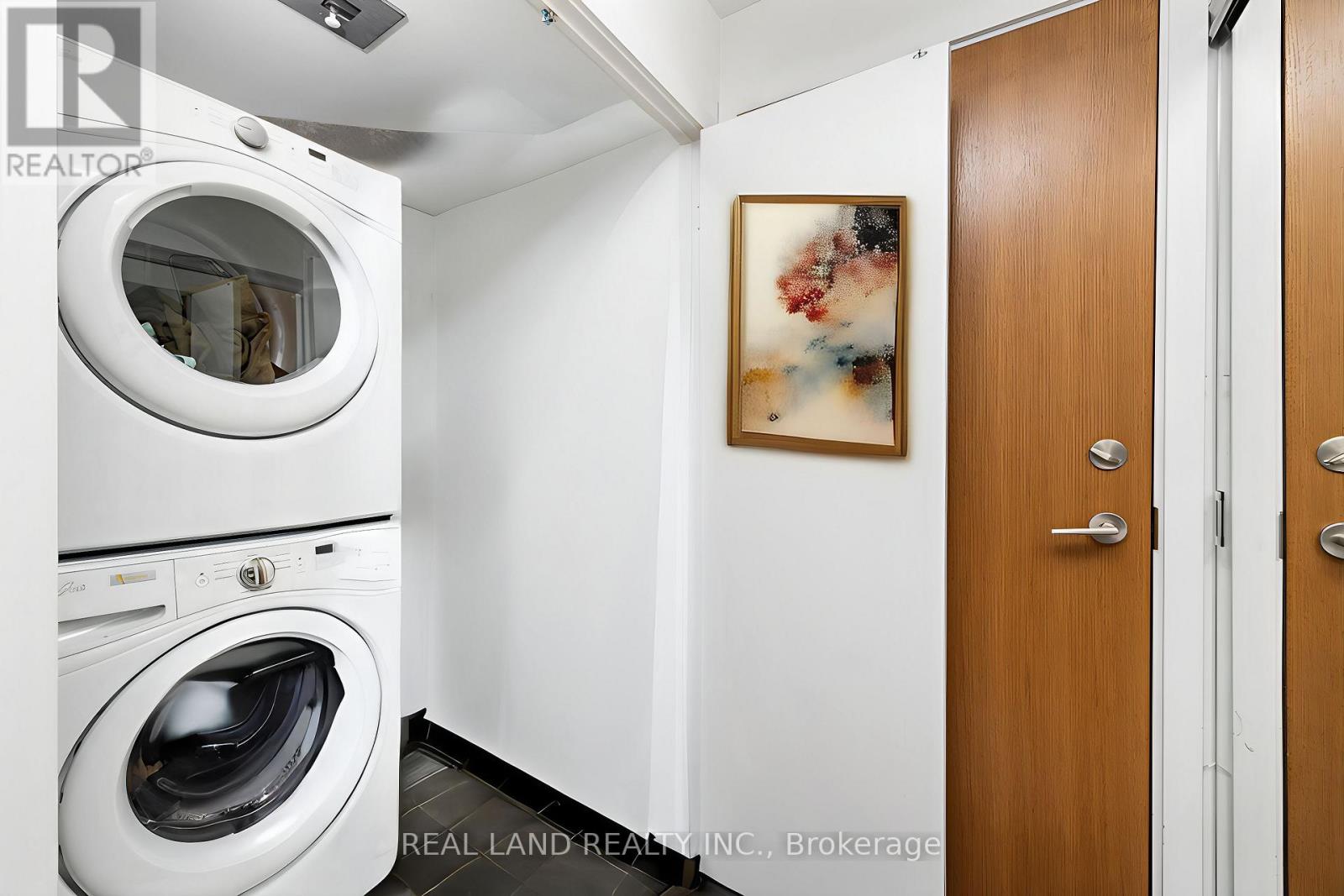 1208 - 20 Shore Breeze Drive, Toronto, Ontario  M8V 0C7 - Photo 10 - W12106066