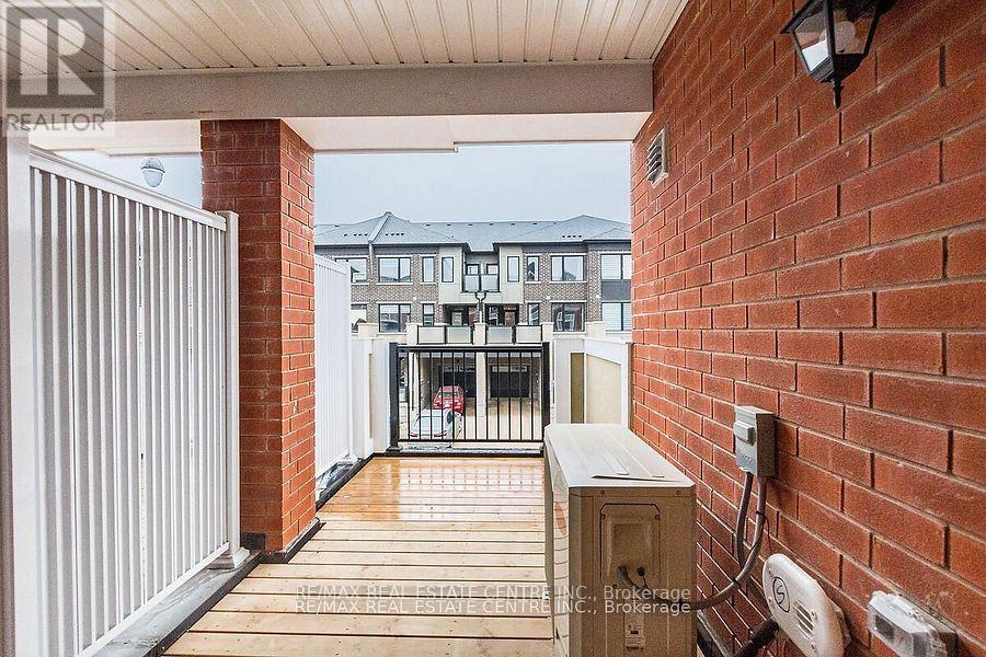 23 Melmar Street, Brampton, Ontario  L7A 0B6 - Photo 10 - W12123831