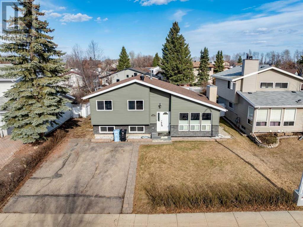 Property at 241 Ermine Crescent image 1