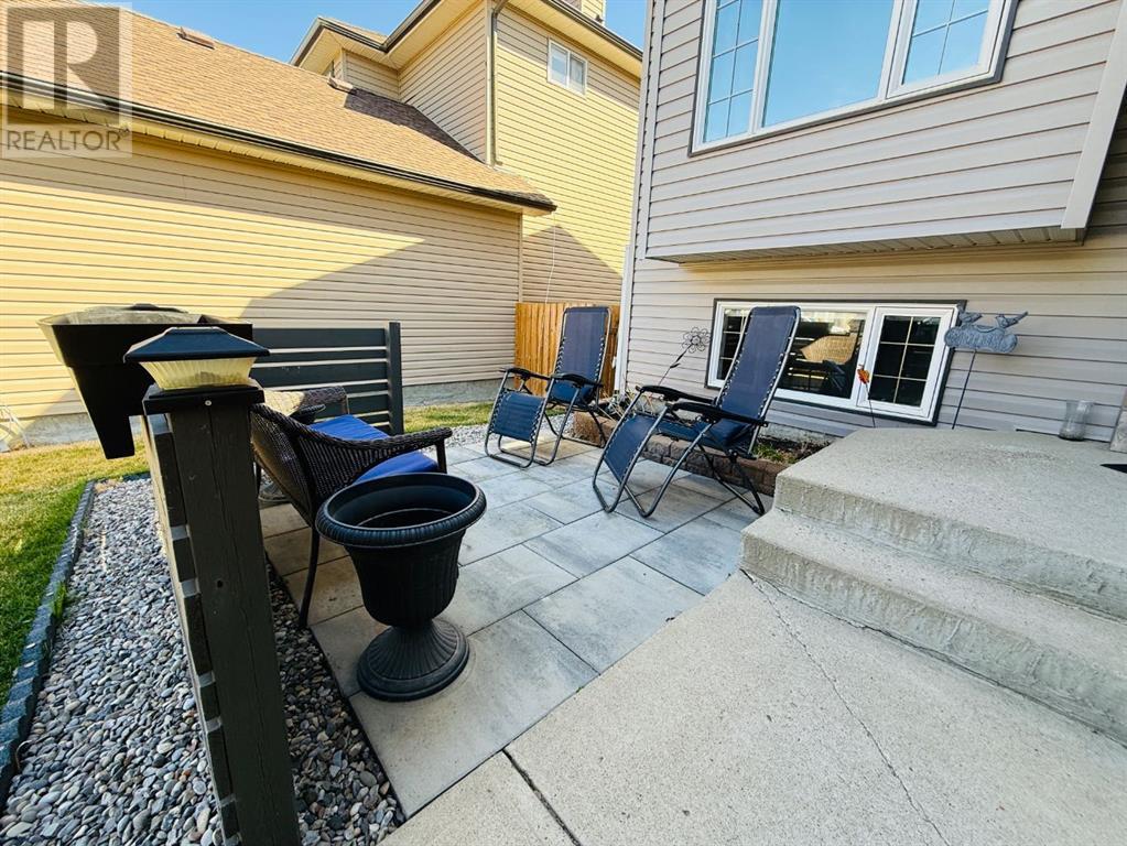 Property at 290 Peigan Court W image 3