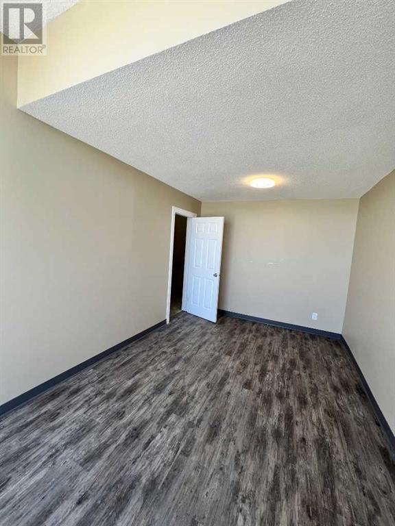 15, 7875 48 Avenue, Red Deer, Alberta  T4P 2K1 - Photo 3 - A2218888