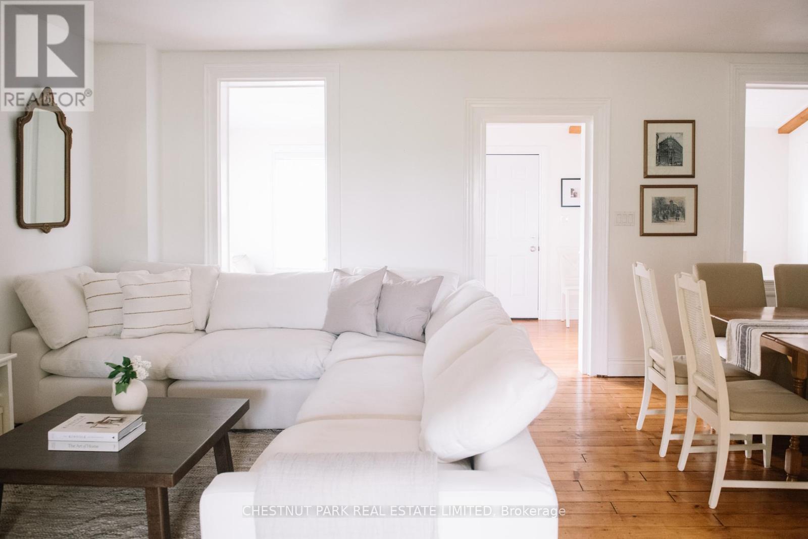 25 Stanley Street, Prince Edward County, Ontario  K0K 1G0 - Photo 13 - X12131613