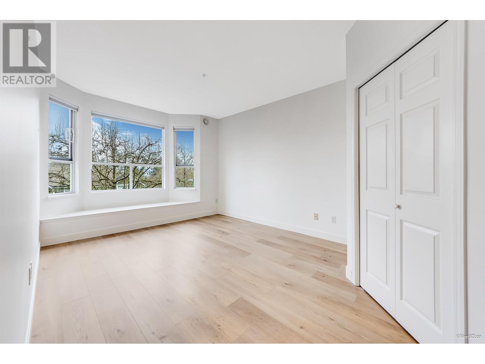 205 5270 Oakmount Crescent, Burnaby, British Columbia  V5H 4S1 - Photo 10 - R2999806