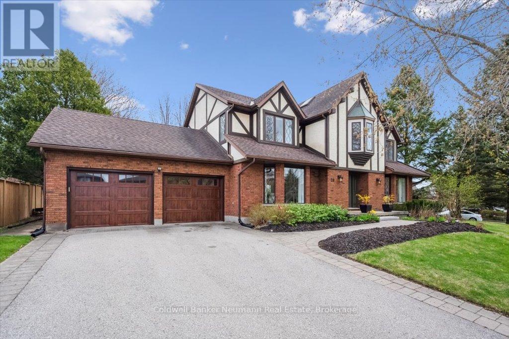 Property at 28 VALLEYRIDGE TRAIL image 2