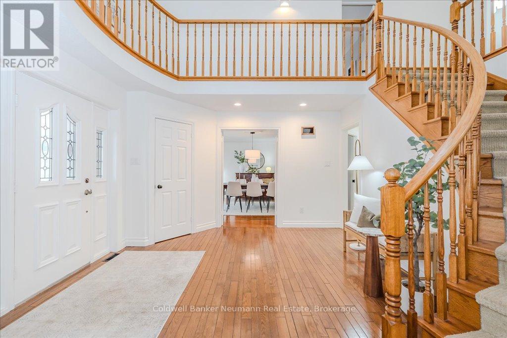 28 Valleyridge Trail, Guelph, Ontario  N1G 4B3 - Photo 6 - X12131840