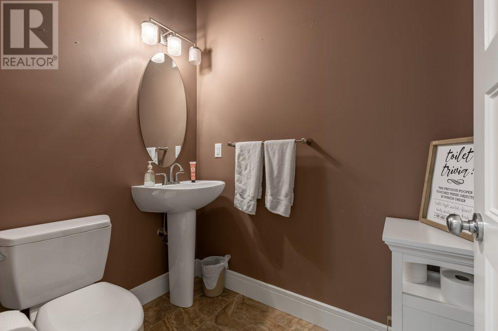 679 Marie Van Haarlem Crescent N, Lethbridge, Alberta  T1H 6Y9 - Photo 14 - A2211153