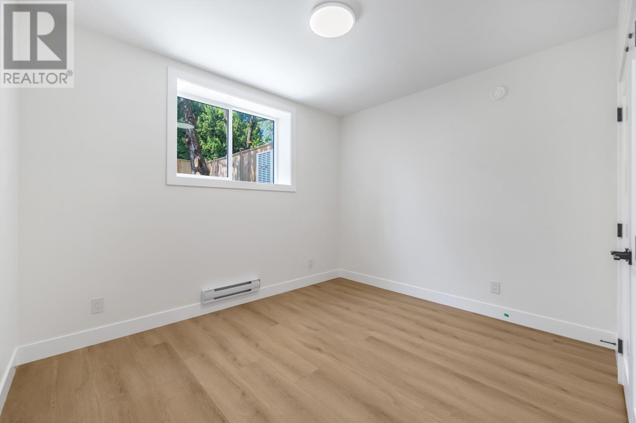 3329 Oxford Street, Port Coquitlam, British Columbia  V3B 4C9 - Photo 24 - R2999846