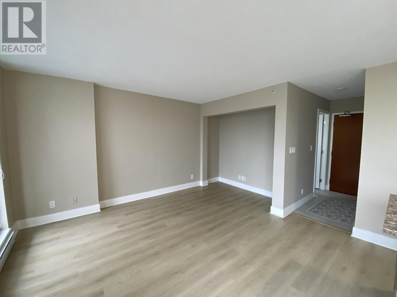1002 833 Agnes Street, New Westminster, British Columbia  V3M 0B1 - Photo 4 - R2999829