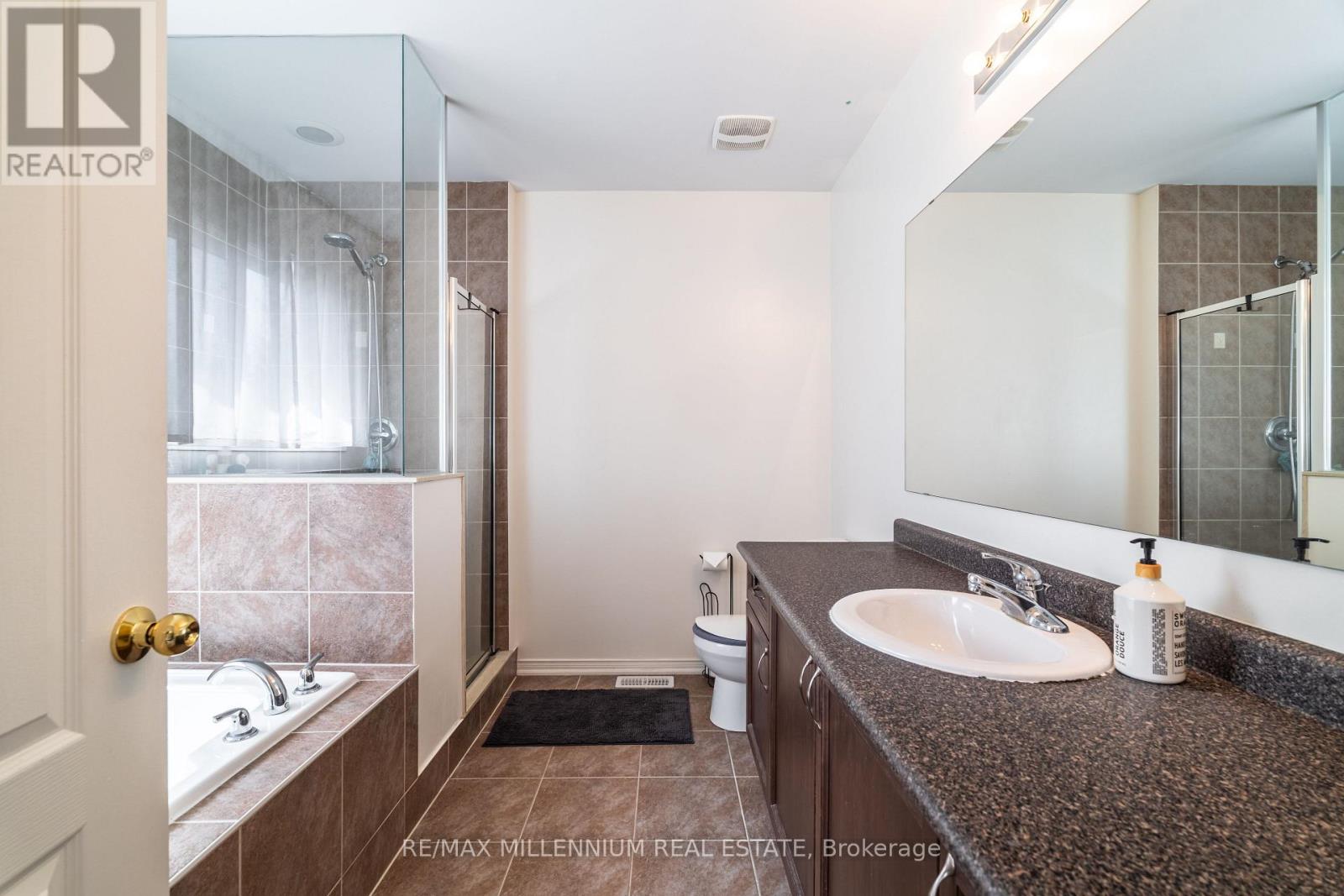 33 Britannia Avenue E, Oshawa, Ontario  L1L 0C1 - Photo 32 - E12065085