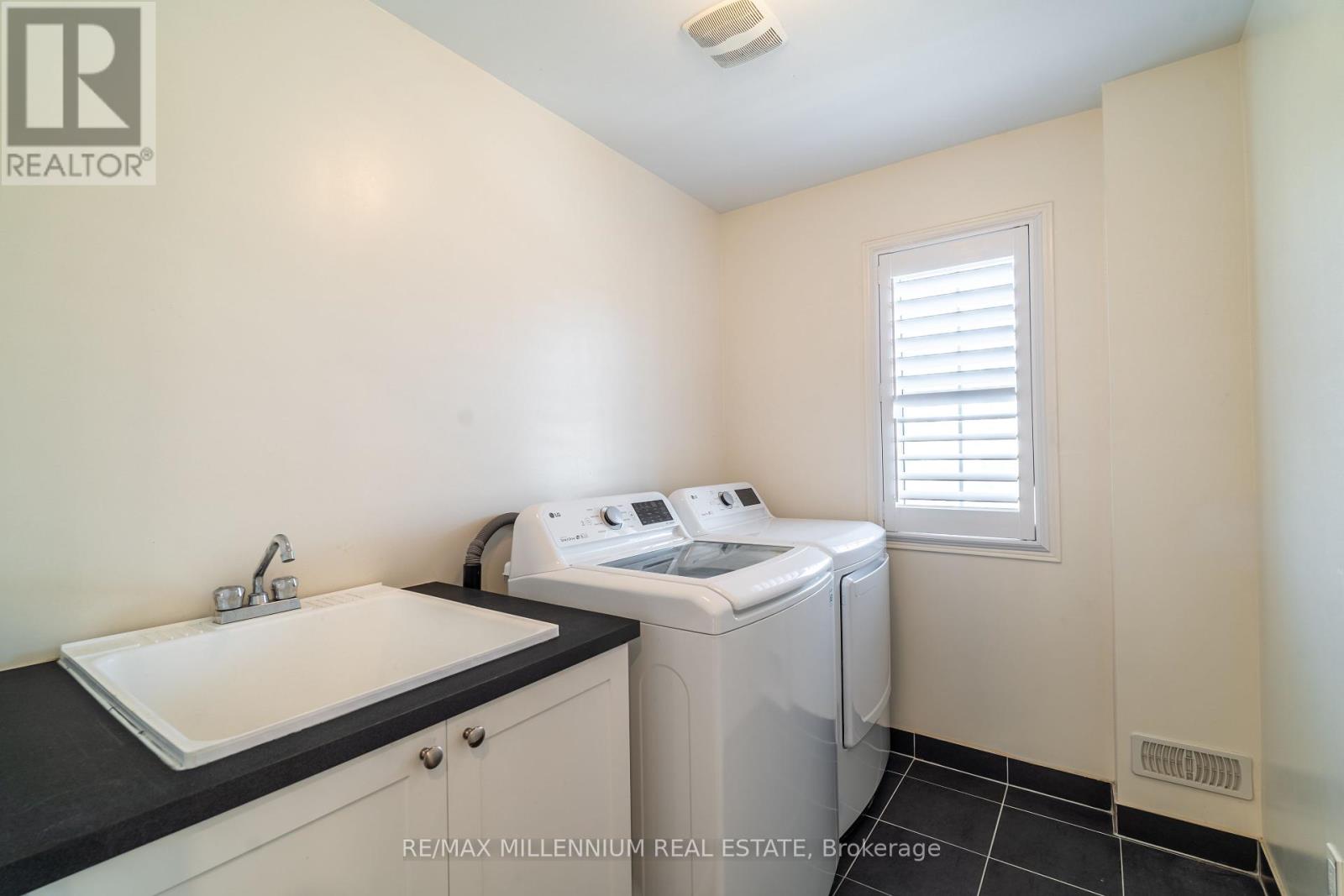 33 Britannia Avenue E, Oshawa, Ontario  L1L 0C1 - Photo 45 - E12065085