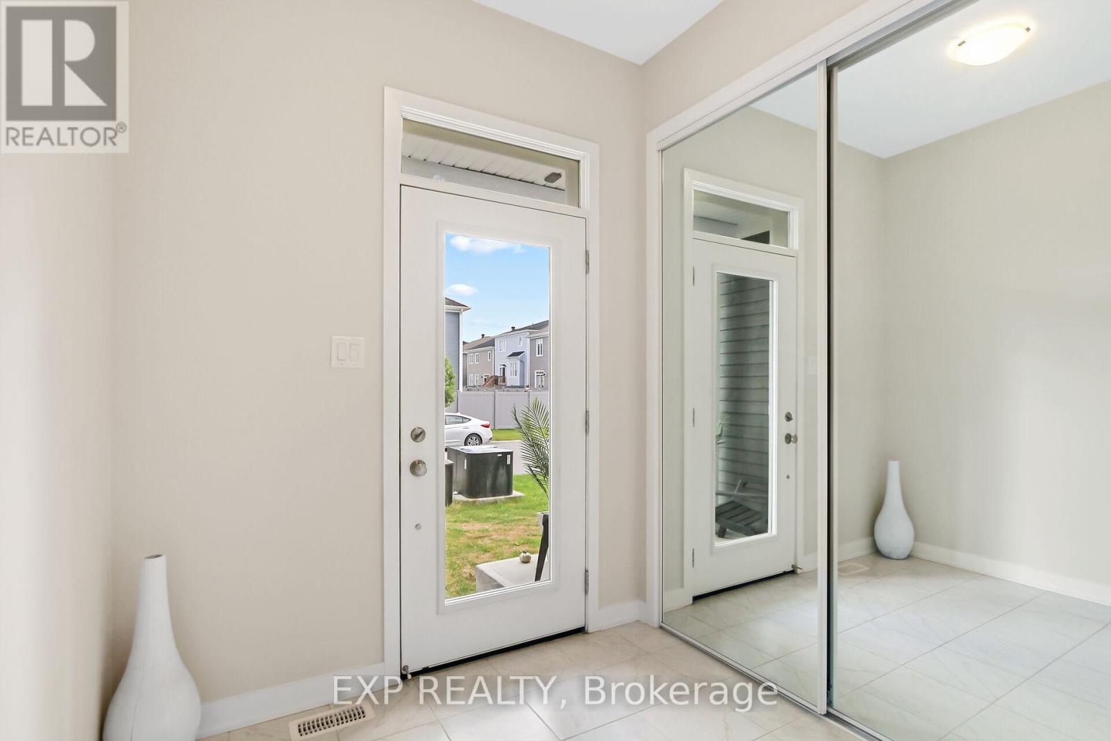 224 Pursuit Terrace, Ottawa, Ontario  K0A 2Z0 - Photo 4 - X12131875