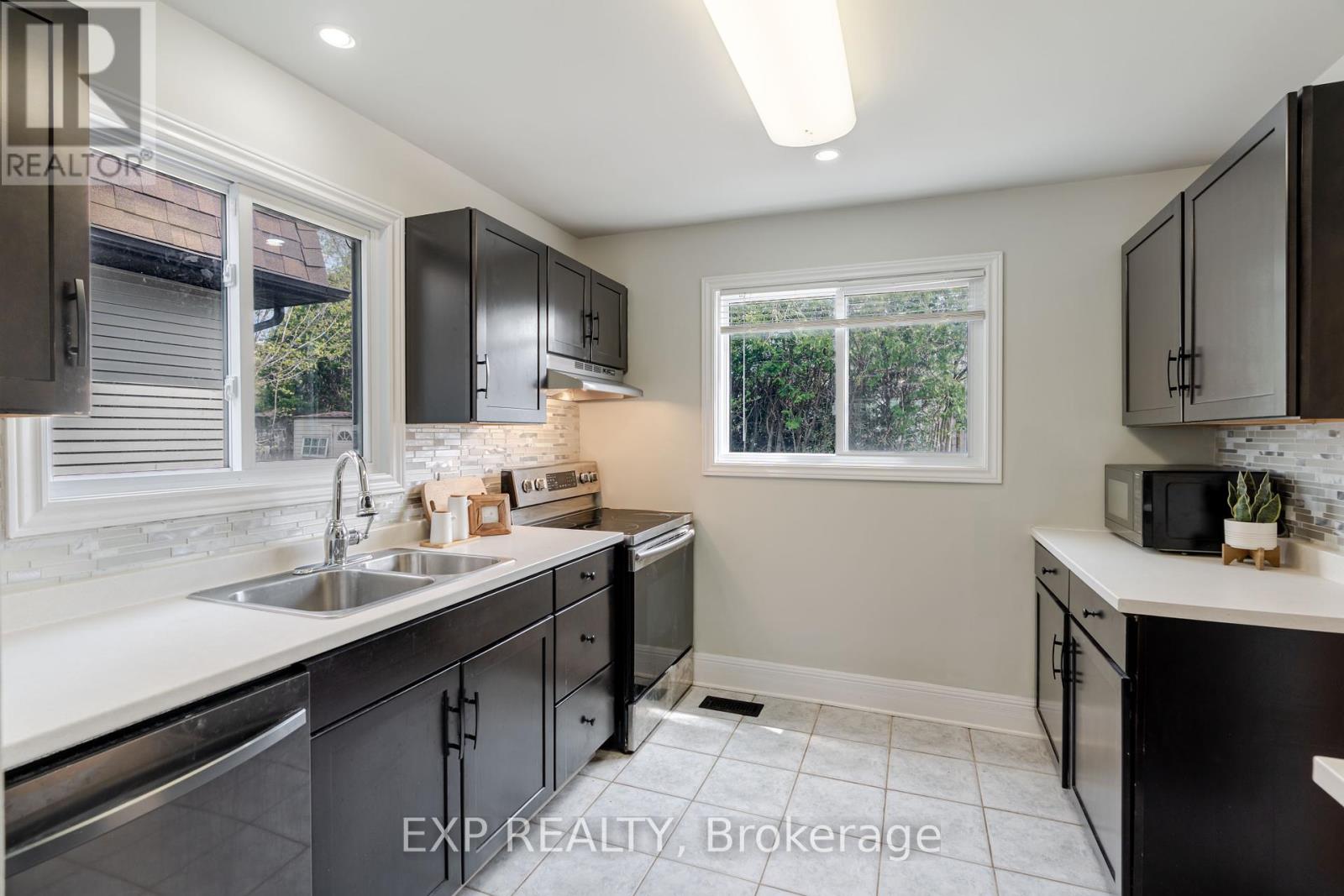 2394 Rondel Street, Ottawa, Ontario  K1B 4M2 - Photo 15 - X12131902