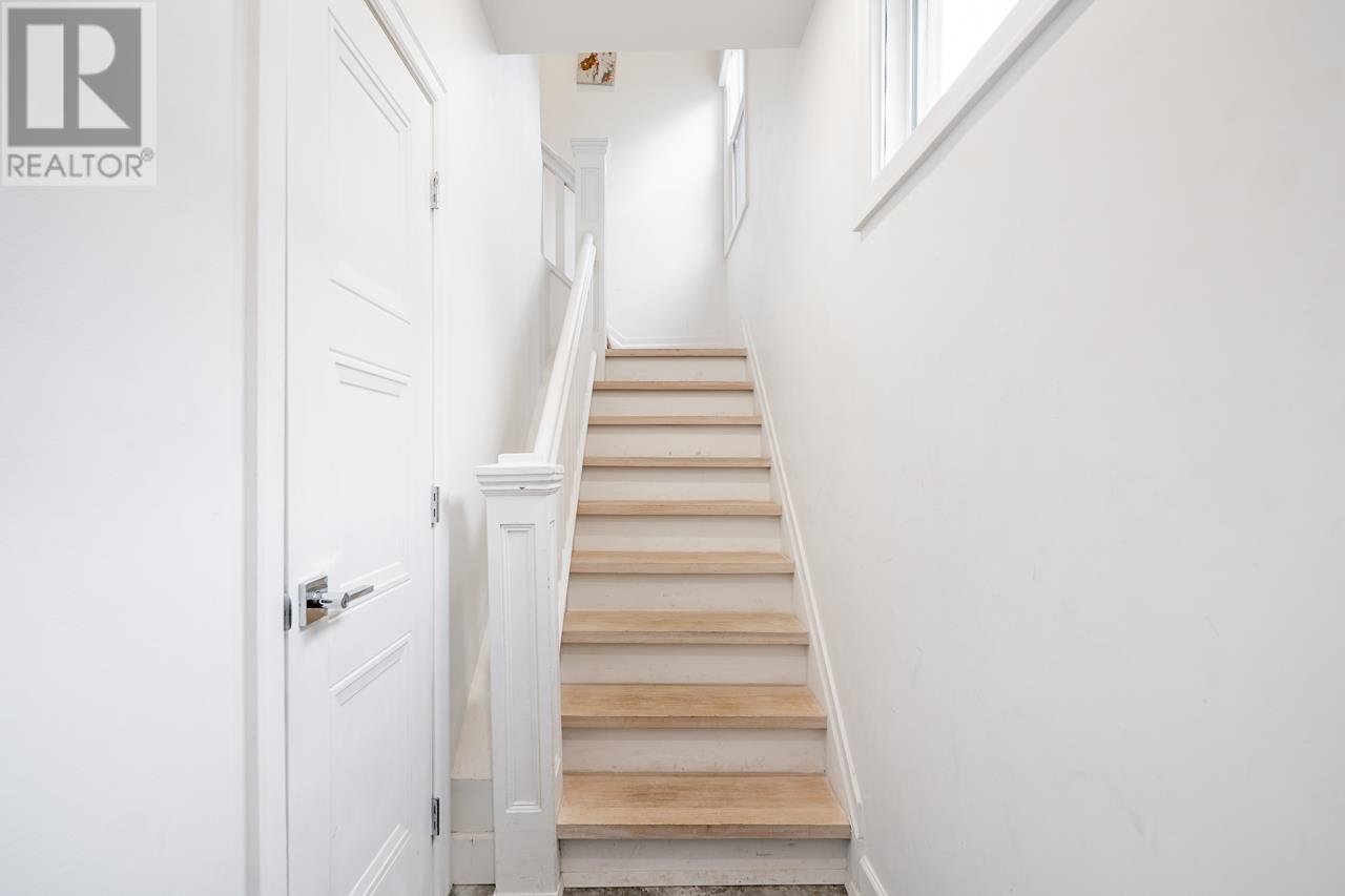 1620 Mclean Drive, Vancouver, British Columbia  V5L 3P3 - Photo 13 - R2998431