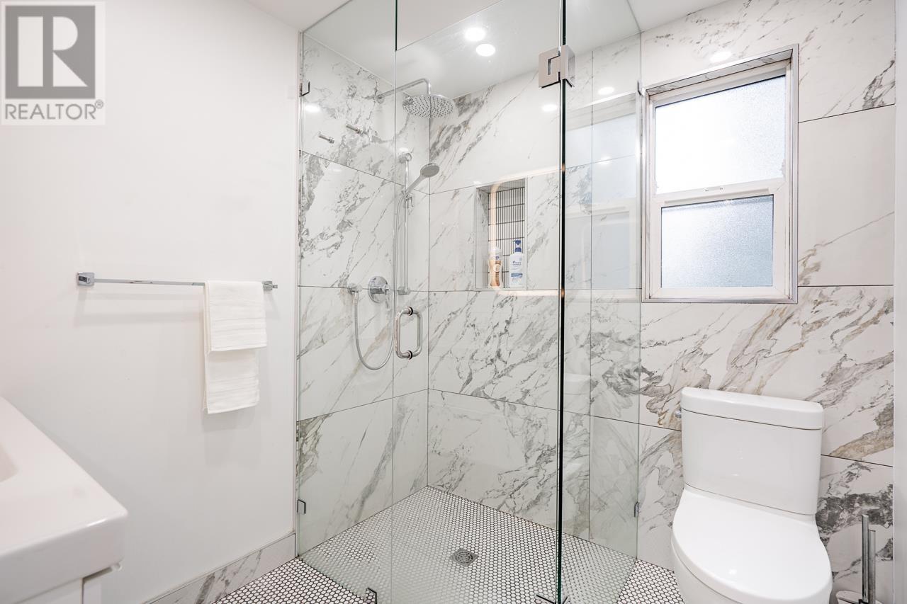 1620 Mclean Drive, Vancouver, British Columbia  V5L 3P3 - Photo 12 - R2998431